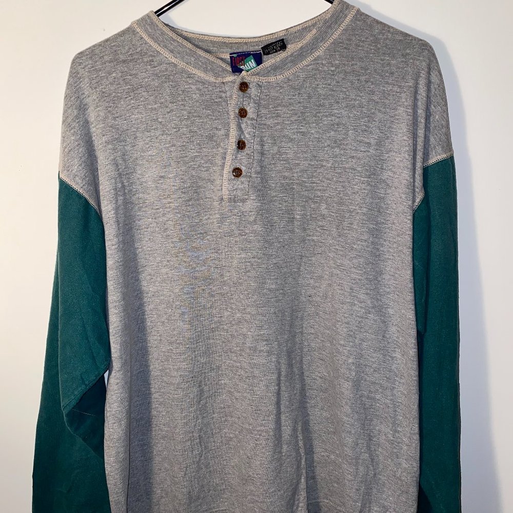 Thrifted Gray and Green Long Sleeve